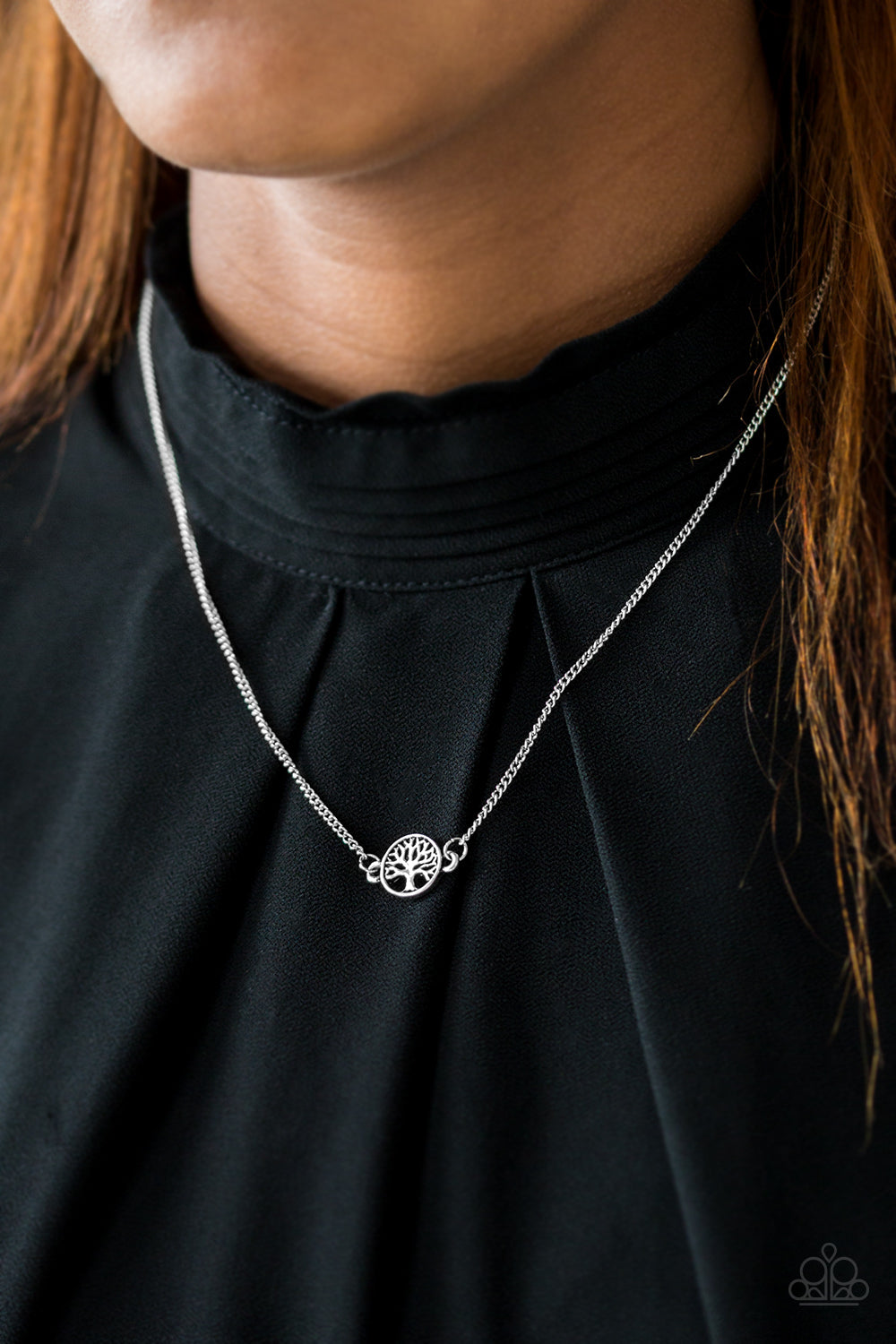 Paparazzi ♥ Treetop Trend - Silver ♥  Necklace