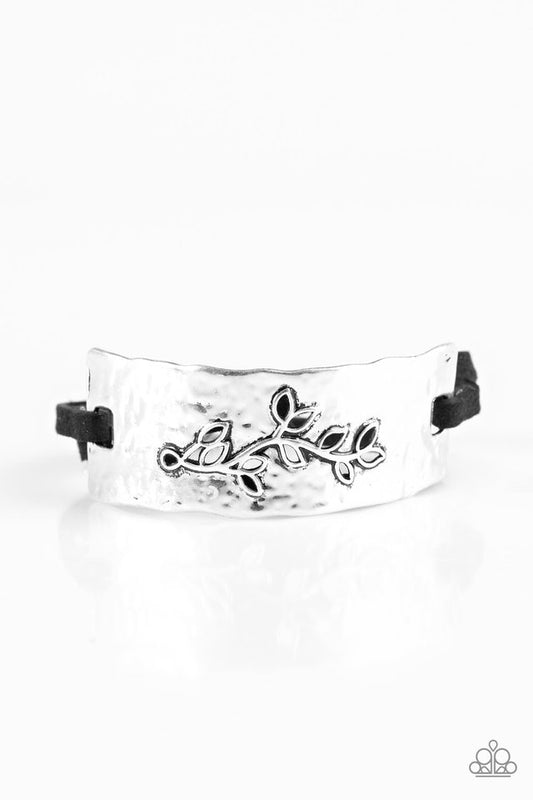 branching-out-black-p9se-bkxx-119xx