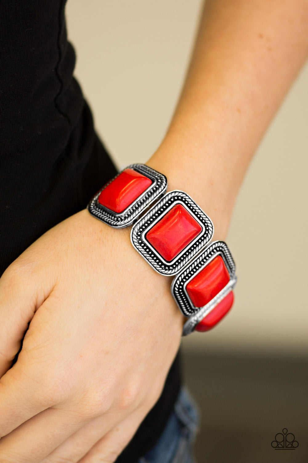 Paparazzi ♥ Cowgirl Chic - Red ♥  Bracelet