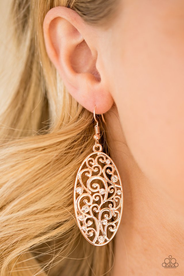 Paparazzi ♥ Glistening Gardens - Rose Gold ♥ Earrings
