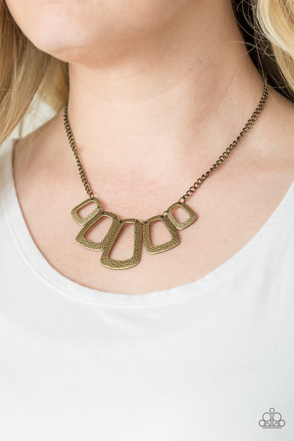 Paparazzi ♥ Nice FRAMEWORK! - Brass ♥  Necklace