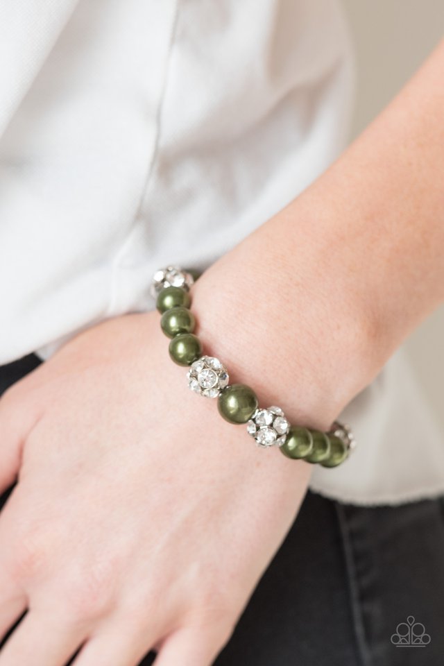 Paparazzi ♥ Pearls and Parlors - Green ♥ Bracelet