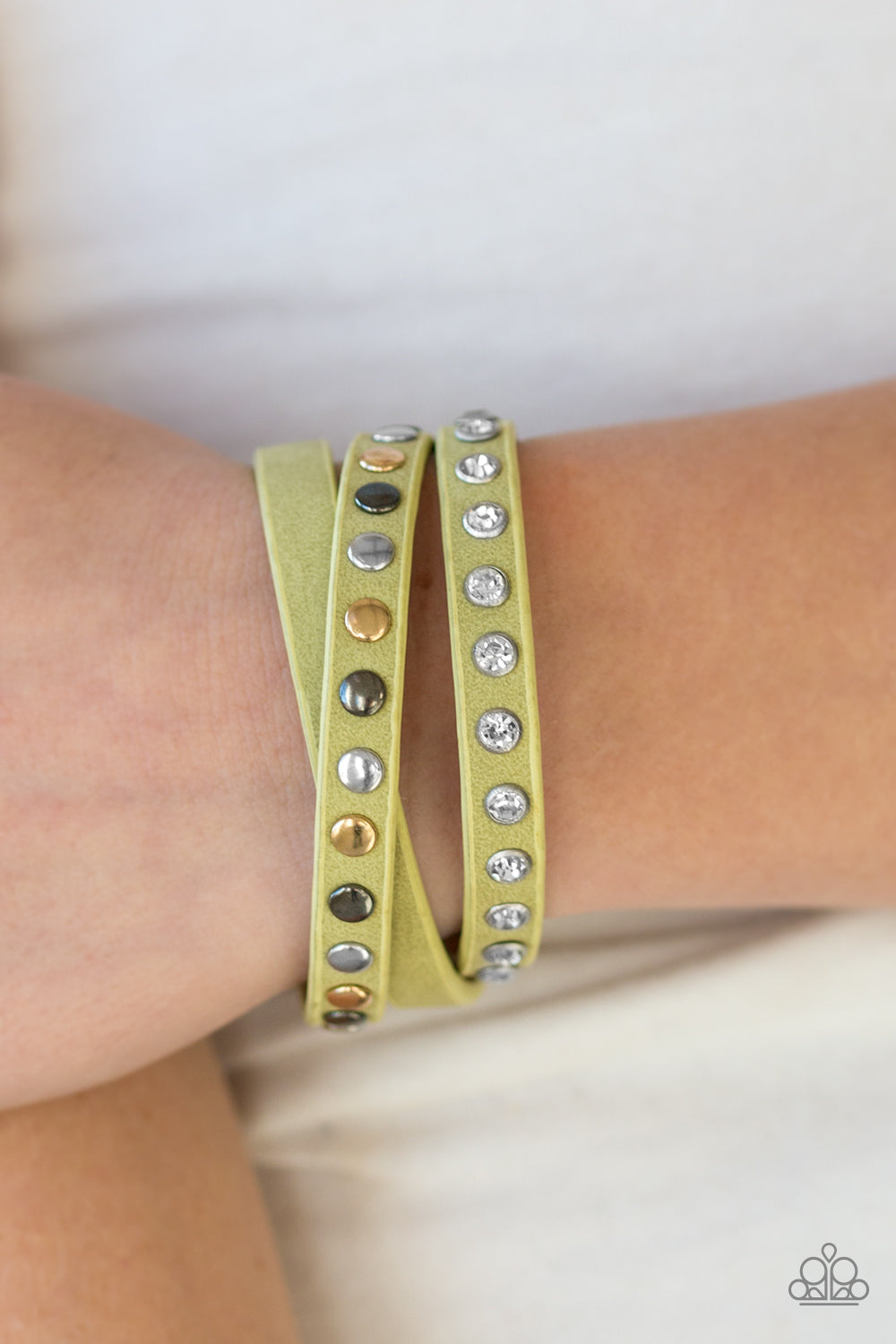 Paparazzi ♥ Catwalk Casual - Green ♥  Bracelet
