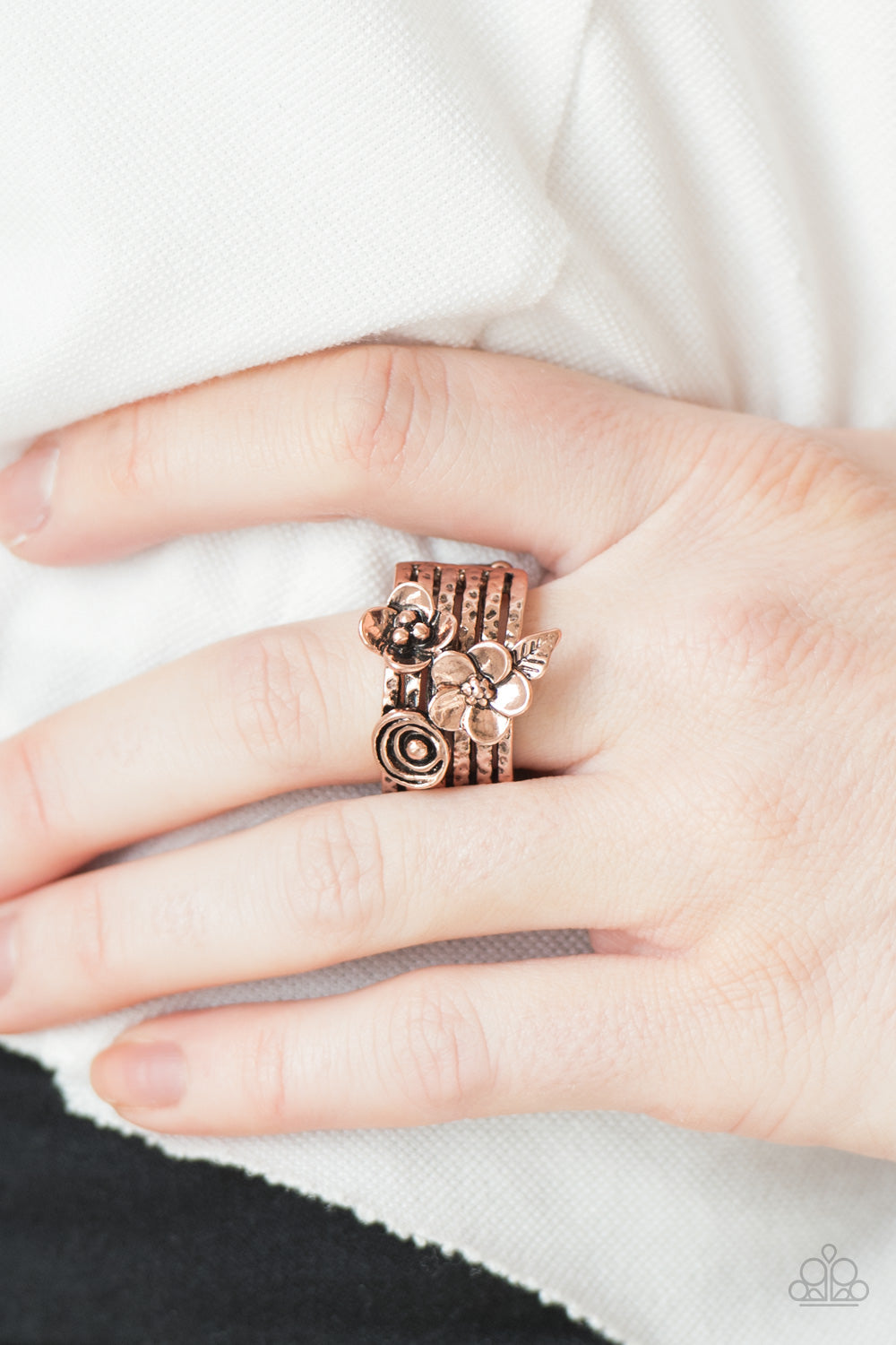 Paparazzi ♥ Meadow Flowers - Copper ♥  Ring