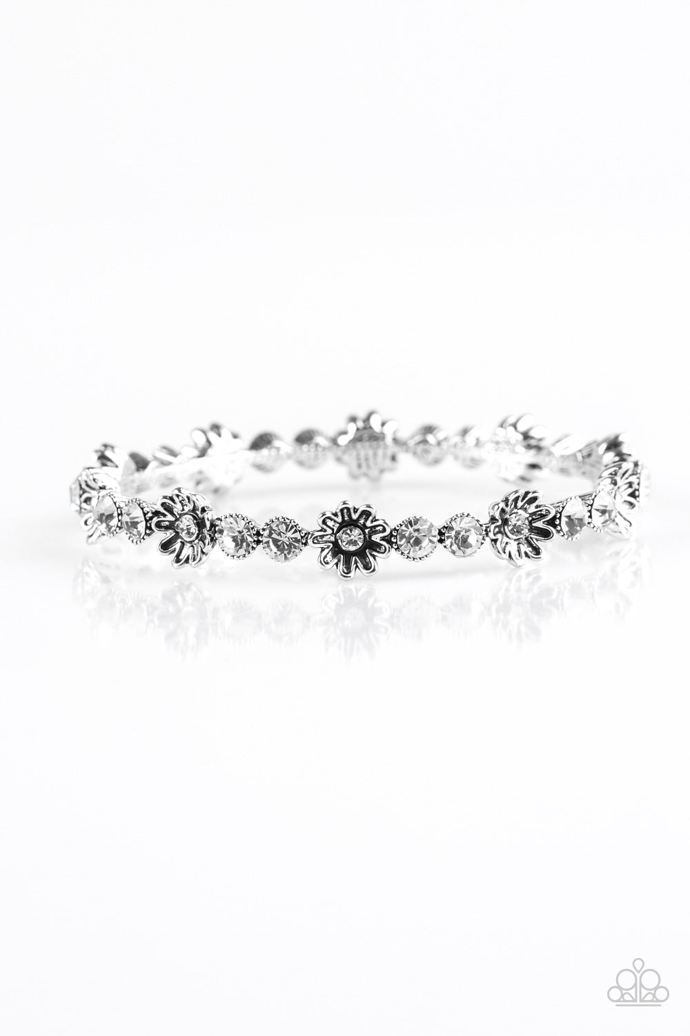 daffodil-diva-white-p9wh-wtxx-145xx