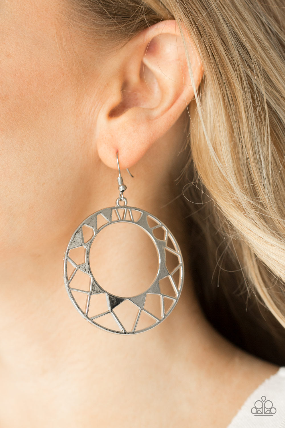Paparazzi ♥ Summer Sunshine - Silver ♥  Earrings