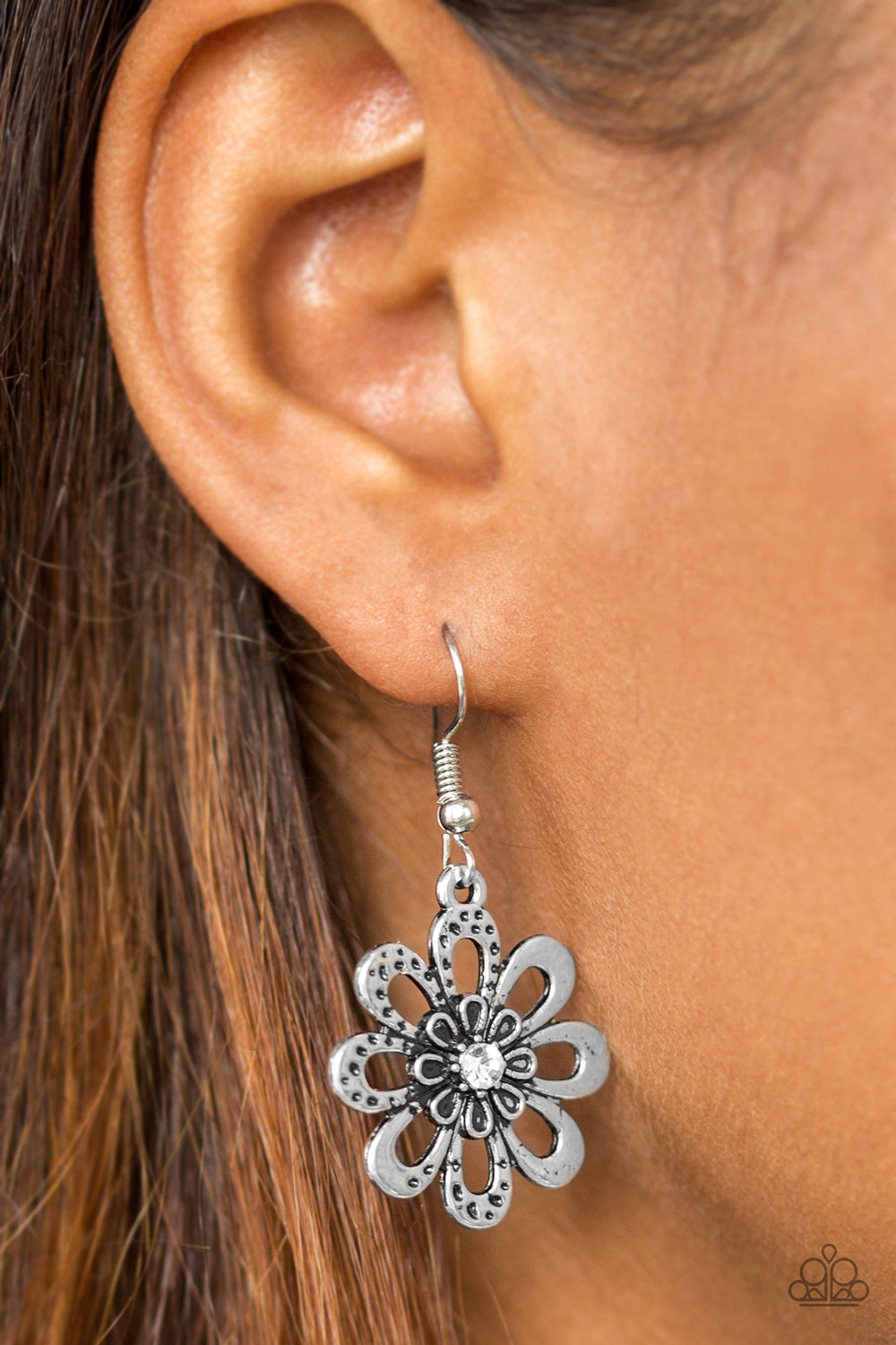Paparazzi ♥ Fashion Floret - White ♥  Earrings