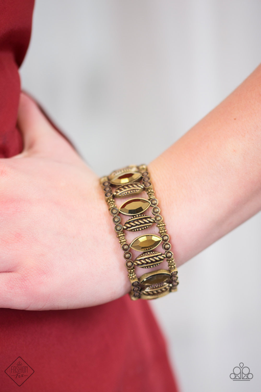Paparazzi ♥ Amazon Royalty - Brass ♥  Bracelet