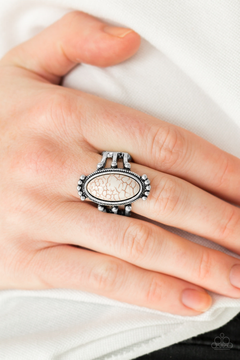 Paparazzi ♥ Stone Arches - White ♥  Ring