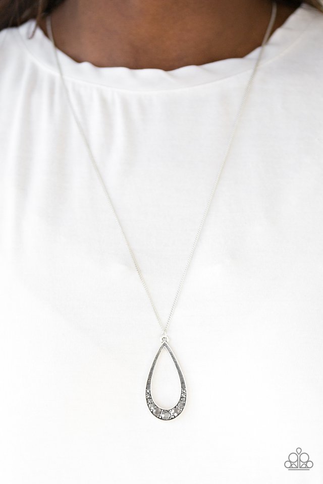 Paparazzi ♥ Teardrop Tease - Silver ♥ Necklace
