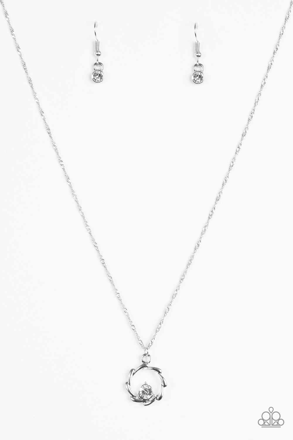 paint-the-town-in-glitter-white-p2da-wtxx-133xx