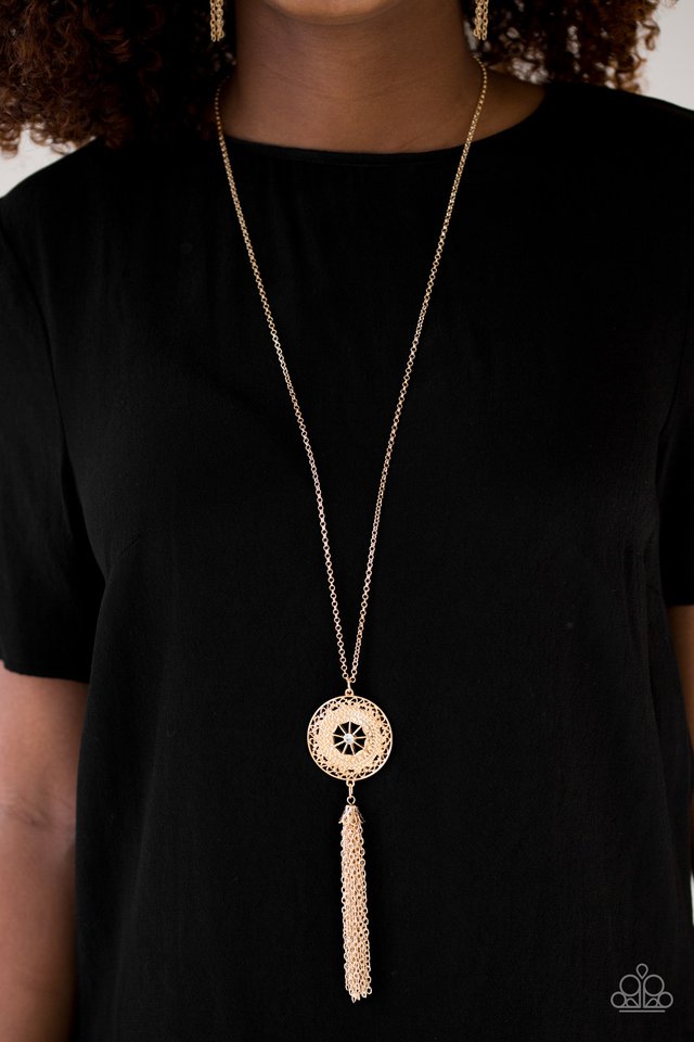 Paparazzi ♥ Noble Navigator - Gold ♥ Necklace
