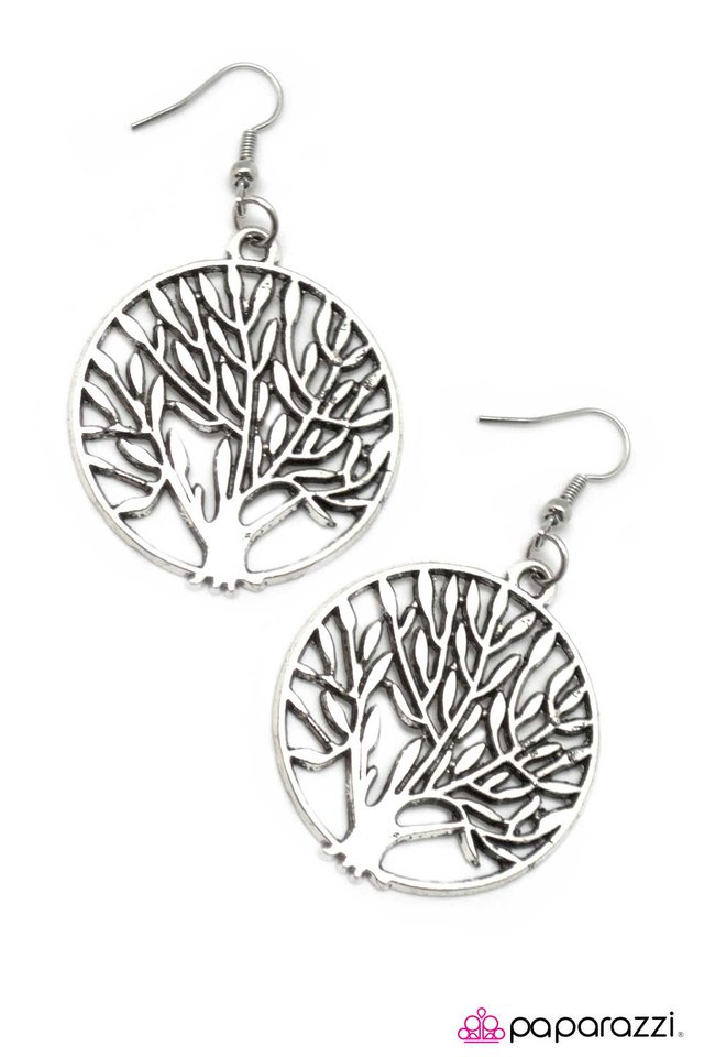 Paparazzi ♥ Make Like a Tree - Silver ♥ Earrings