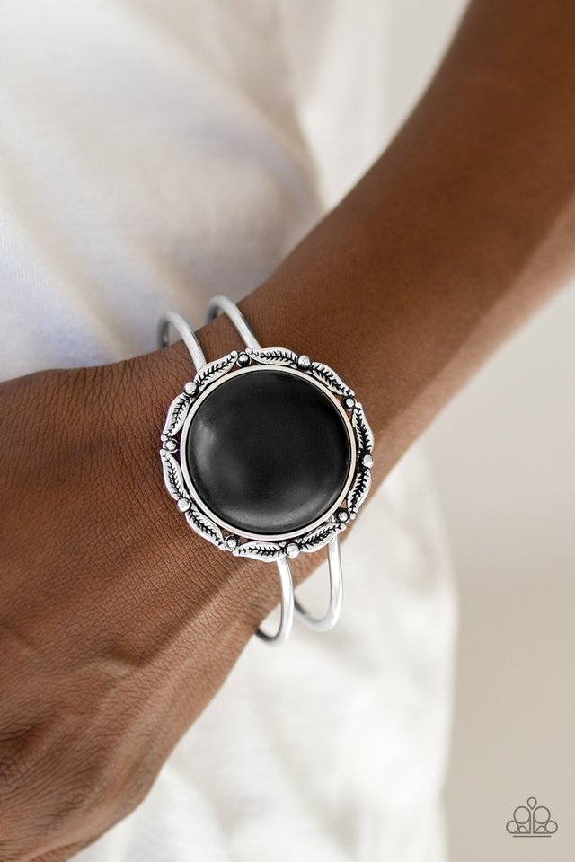 Paparazzi ♥ Mojave Harvest - Black ♥ Bracelet