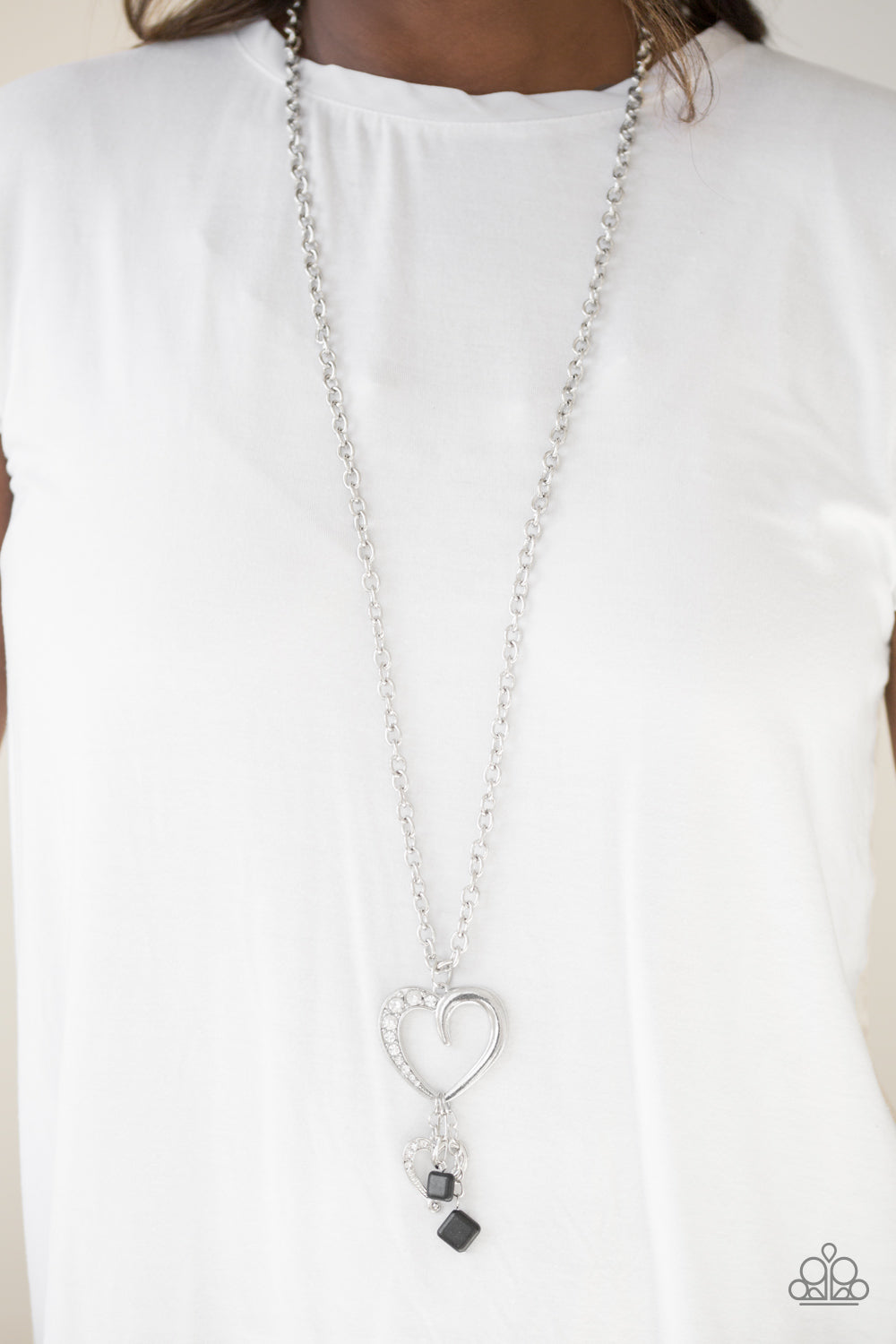 Paparazzi ♥ A Big Heart - Black ♥  Necklace