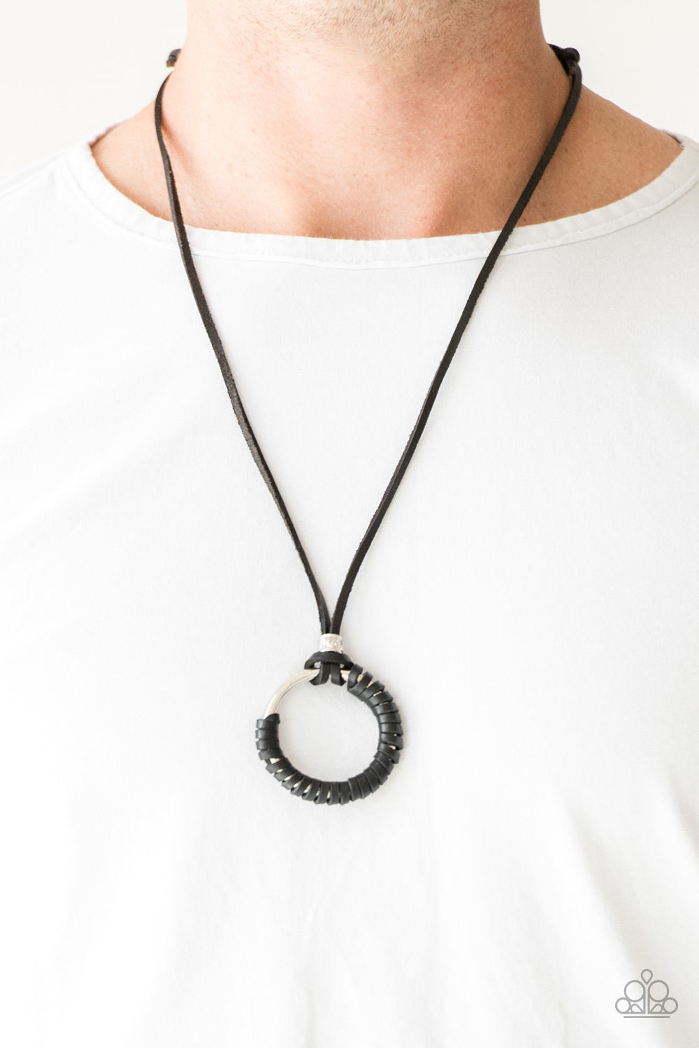 Paparazzi ♥ Get Over GRIT! - Black ♥  Necklace