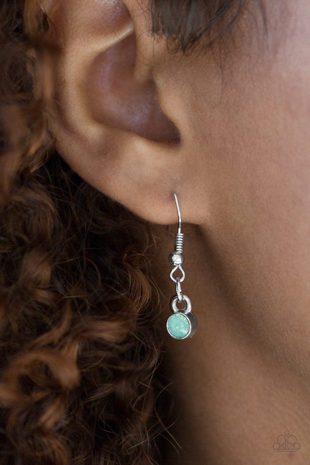 Paparazzi ♥ The Glow Show - Green ♥  Necklace