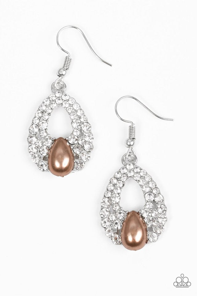 share-the-wealth-brown-p5re-bnxx-069xx