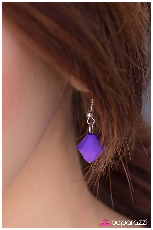 Paparazzi ♥ Just Dropping By - Purple ♥ Necklace