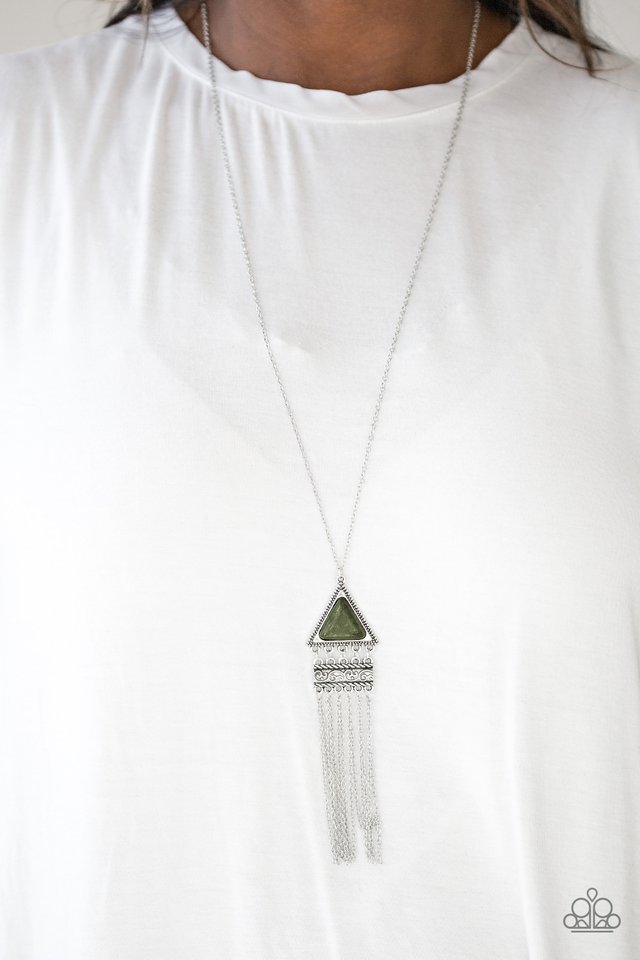 Paparazzi ♥ Painted Plateaus - Green ♥ Necklace