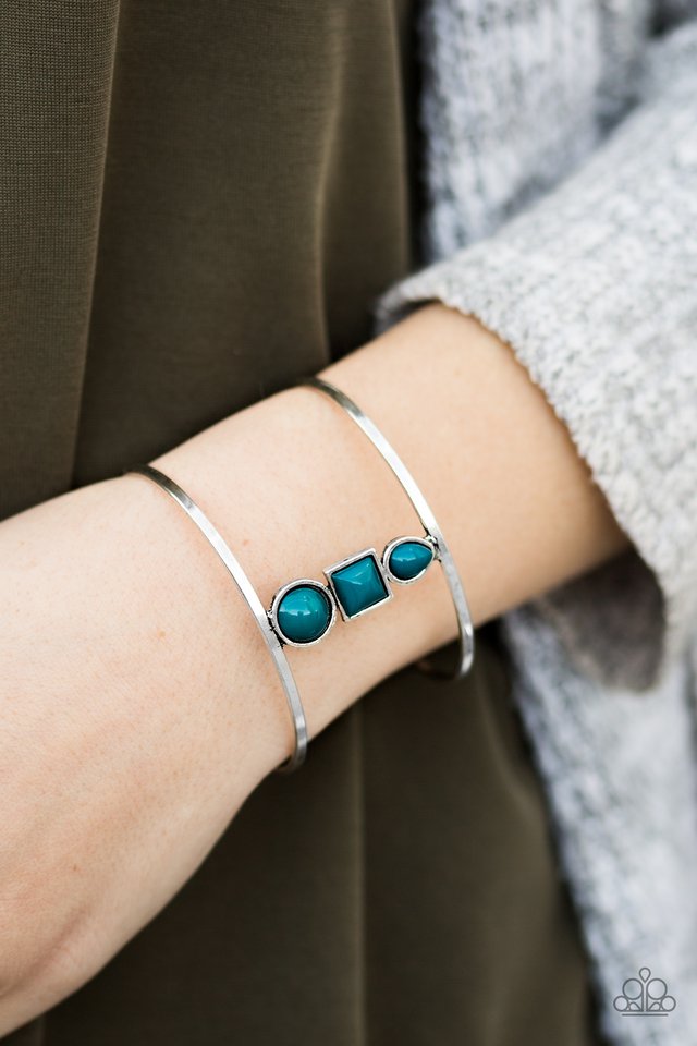 Paparazzi ♥ Sahara Siren - Blue ♥ Bracelet