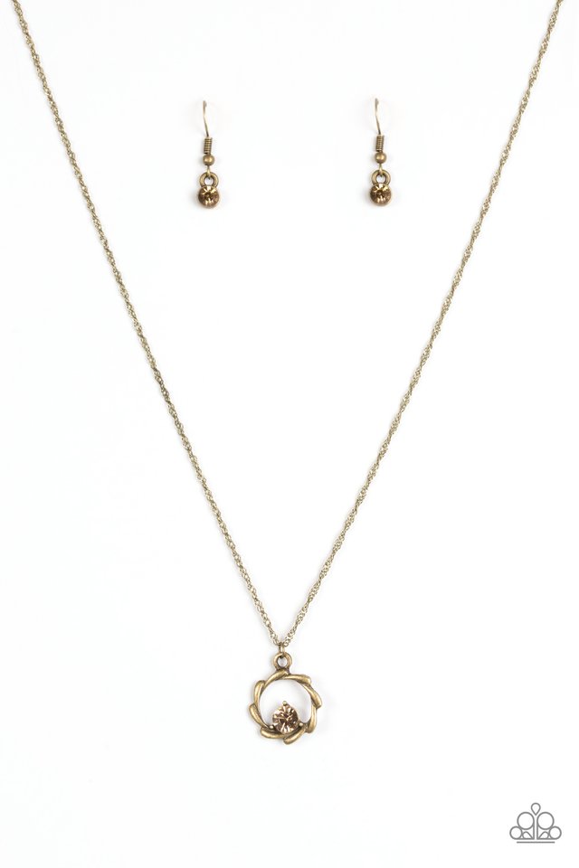 paint-the-town-in-glitter-brass-p2da-brxx-093xx