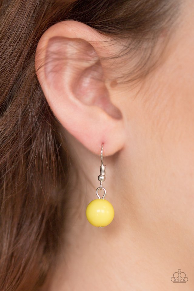 Paparazzi ♥ Brazilian Bay - Yellow ♥ Necklace
