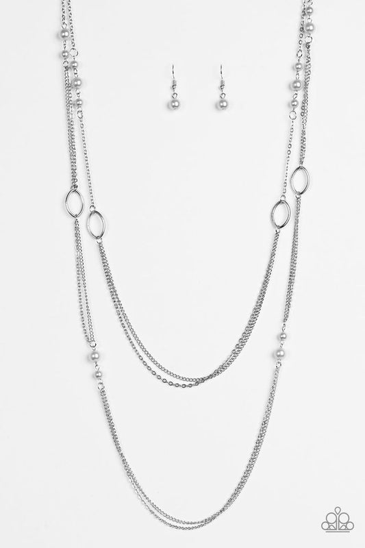 the-new-girl-in-town-silver-p2re-svxx-230xx