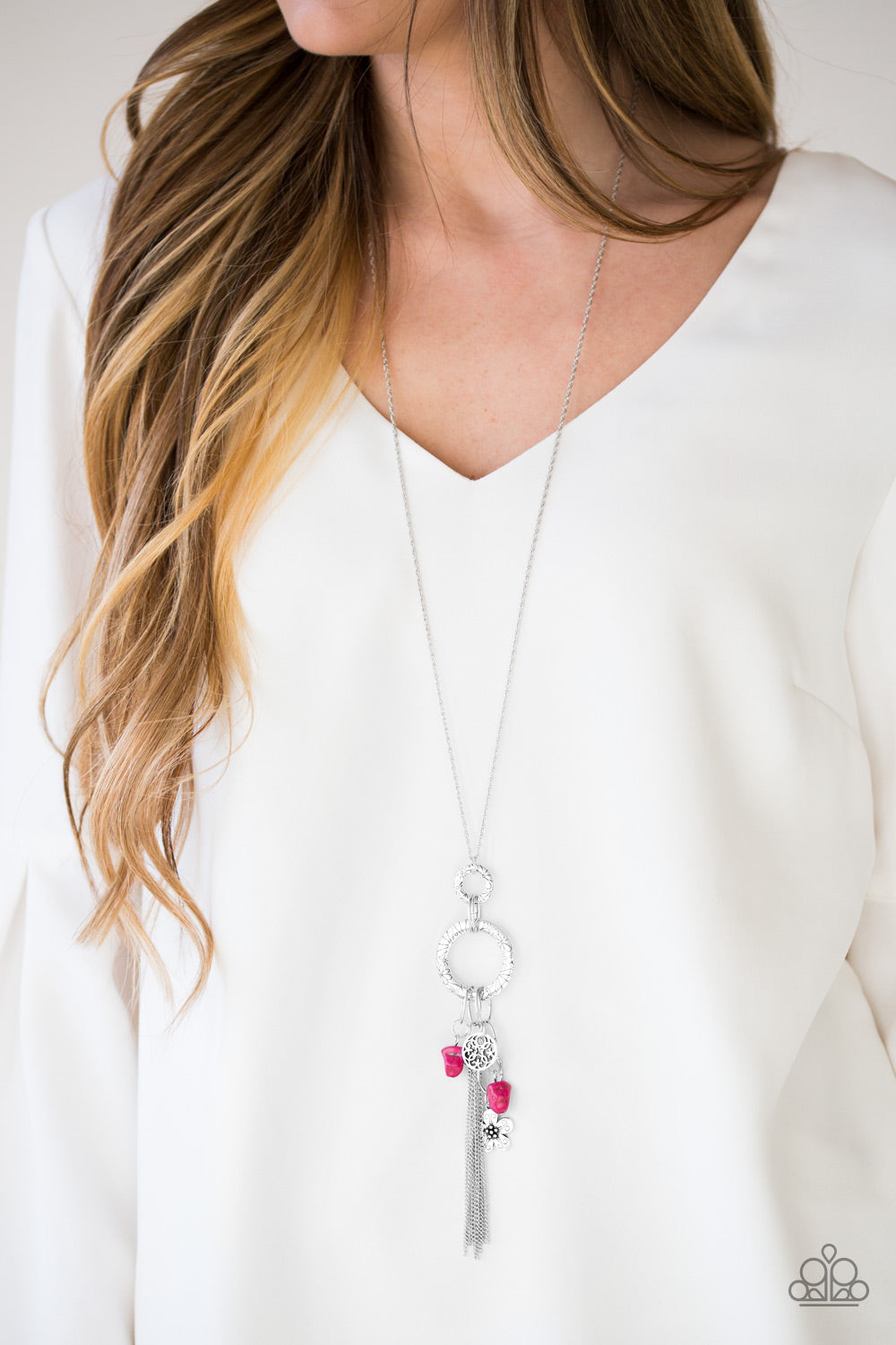Paparazzi ♥ Tour de Desert - Pink ♥  Necklace