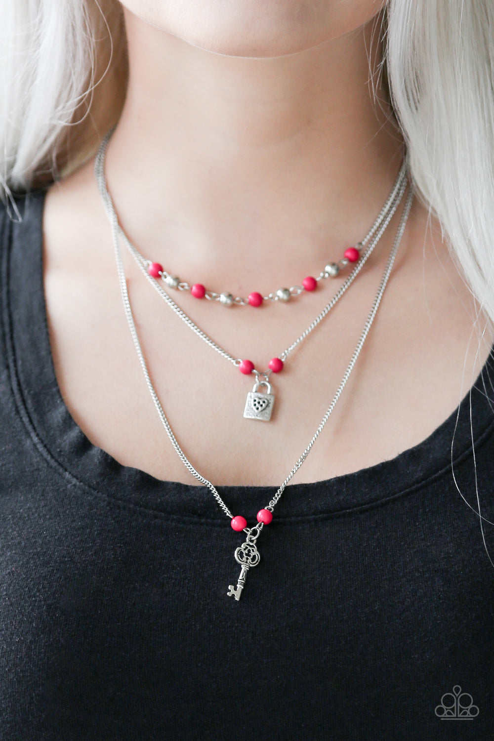 Paparazzi ♥ Major Key - Pink ♥  Necklace