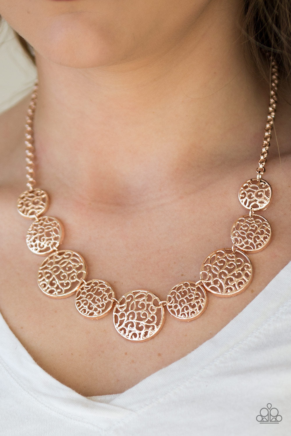 Paparazzi ♥ All The Time In The WHIRL - Rose Gold ♥  Necklace