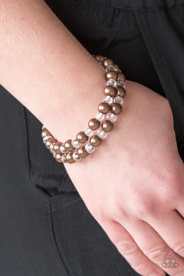 Paparazzi ♥ Modestly Modest - Brown ♥ Bracelet