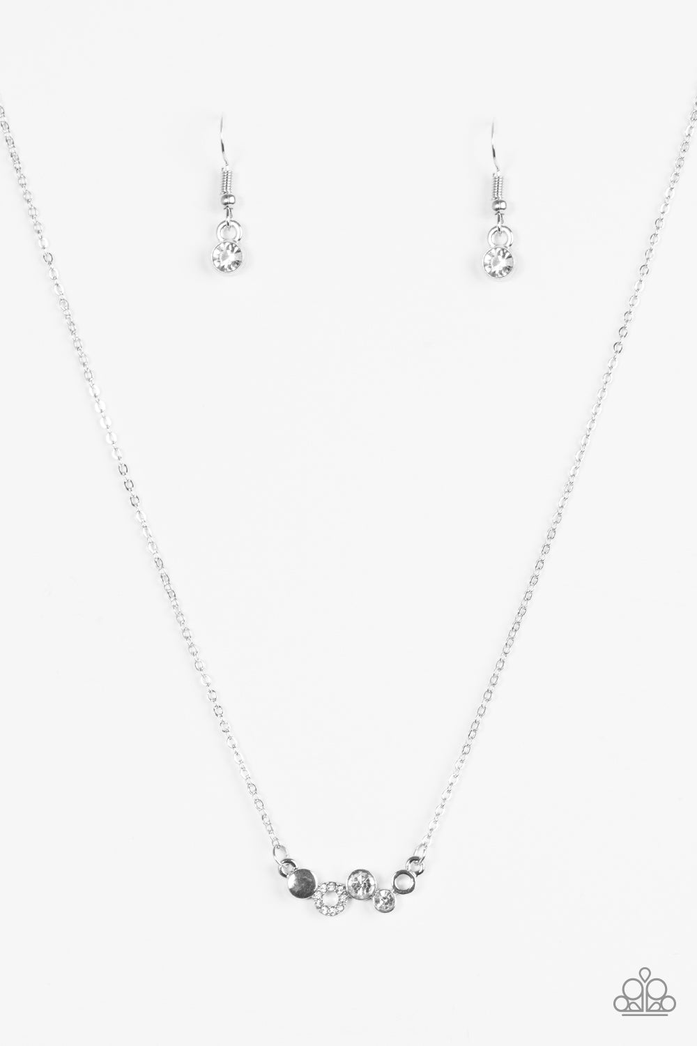 champagne-cabaret-white-p2da-wtxx-135xx