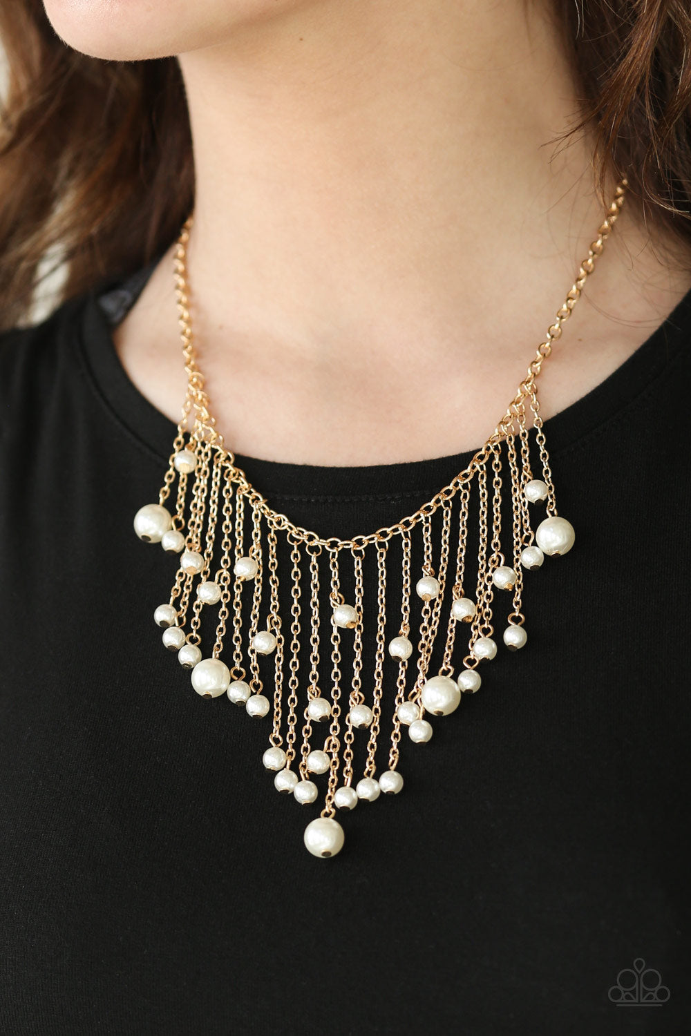 Paparazzi ♥ Catwalk Champ - Gold ♥  Necklace