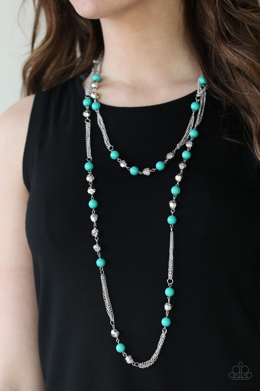 Paparazzi ♥ Beautifully Bodacious - Green ♥  Necklace
