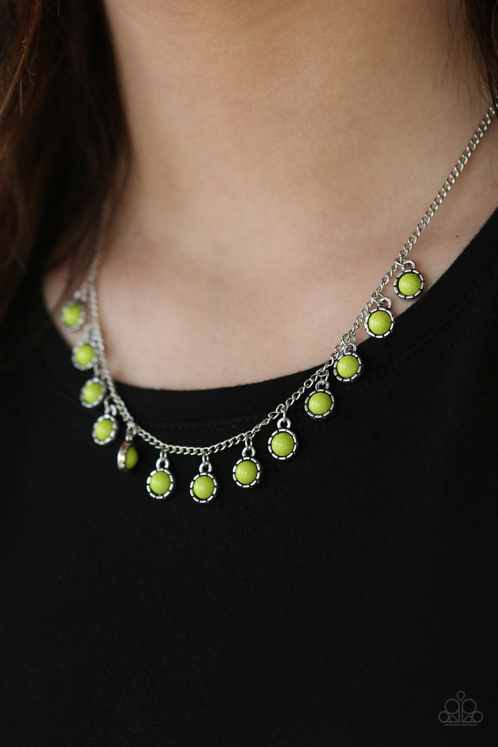 Paparazzi ♥ Gypsy Glow - Green ♥  Necklace