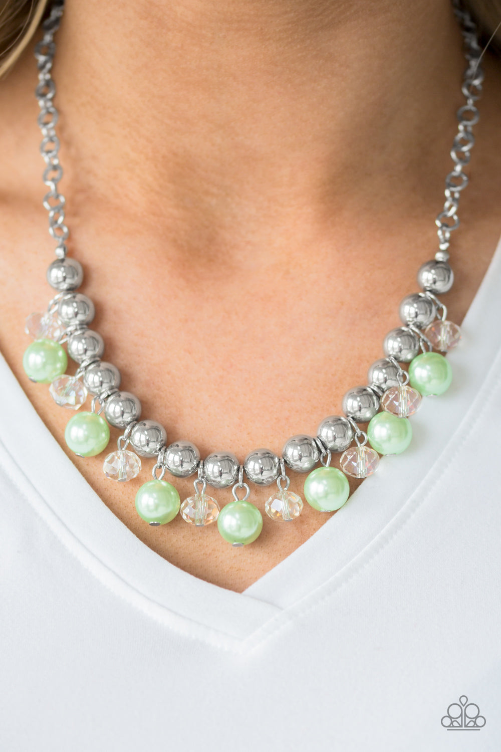 Paparazzi ♥ Power Trip - Green ♥  Necklace