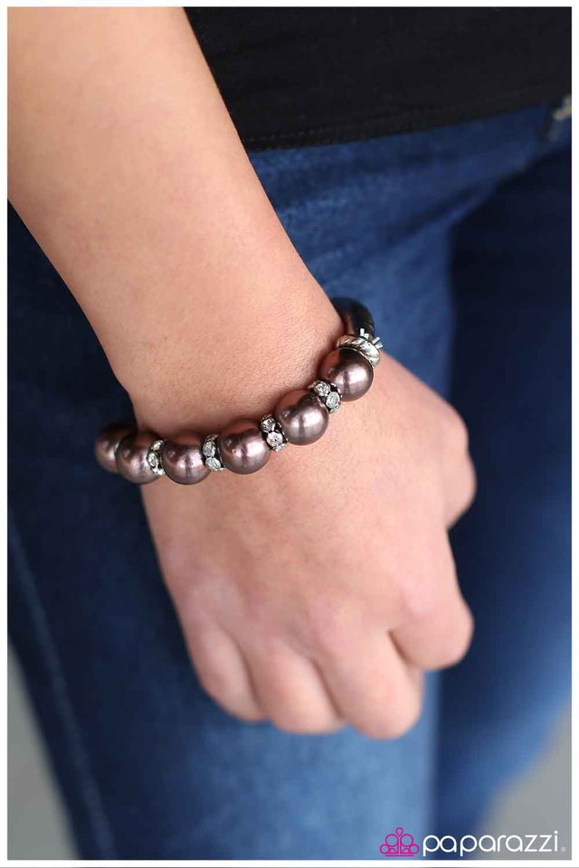 if-i-were-a-rich-girl-p9wh-bnxx-001xx