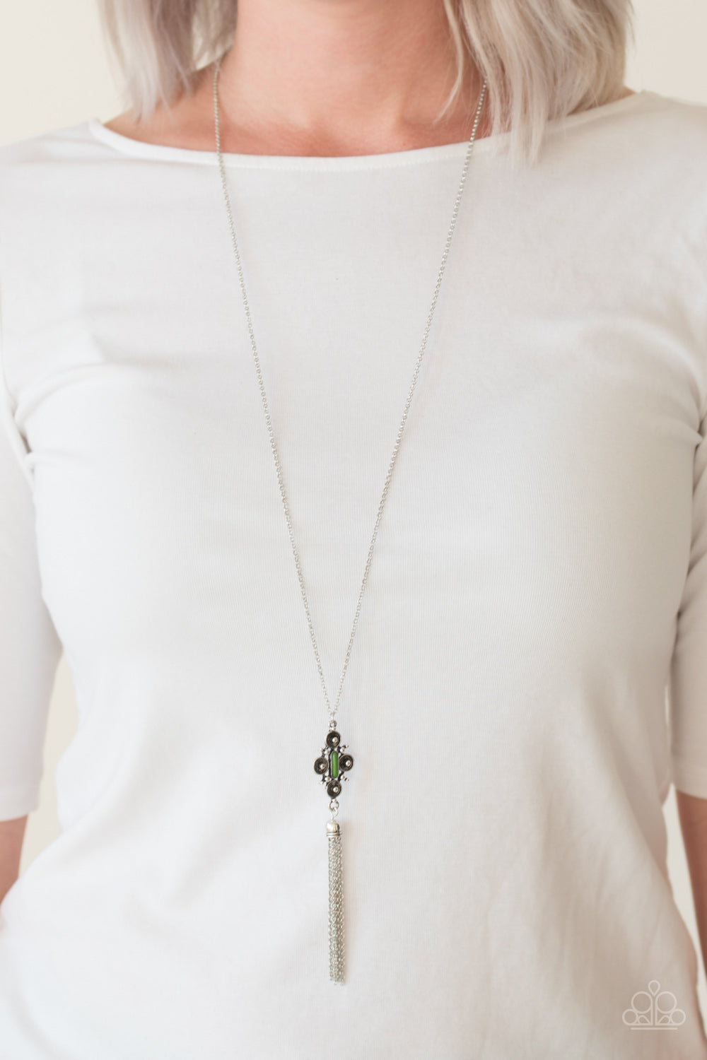 Paparazzi ♥ Sedona Skies - Green ♥  Necklace