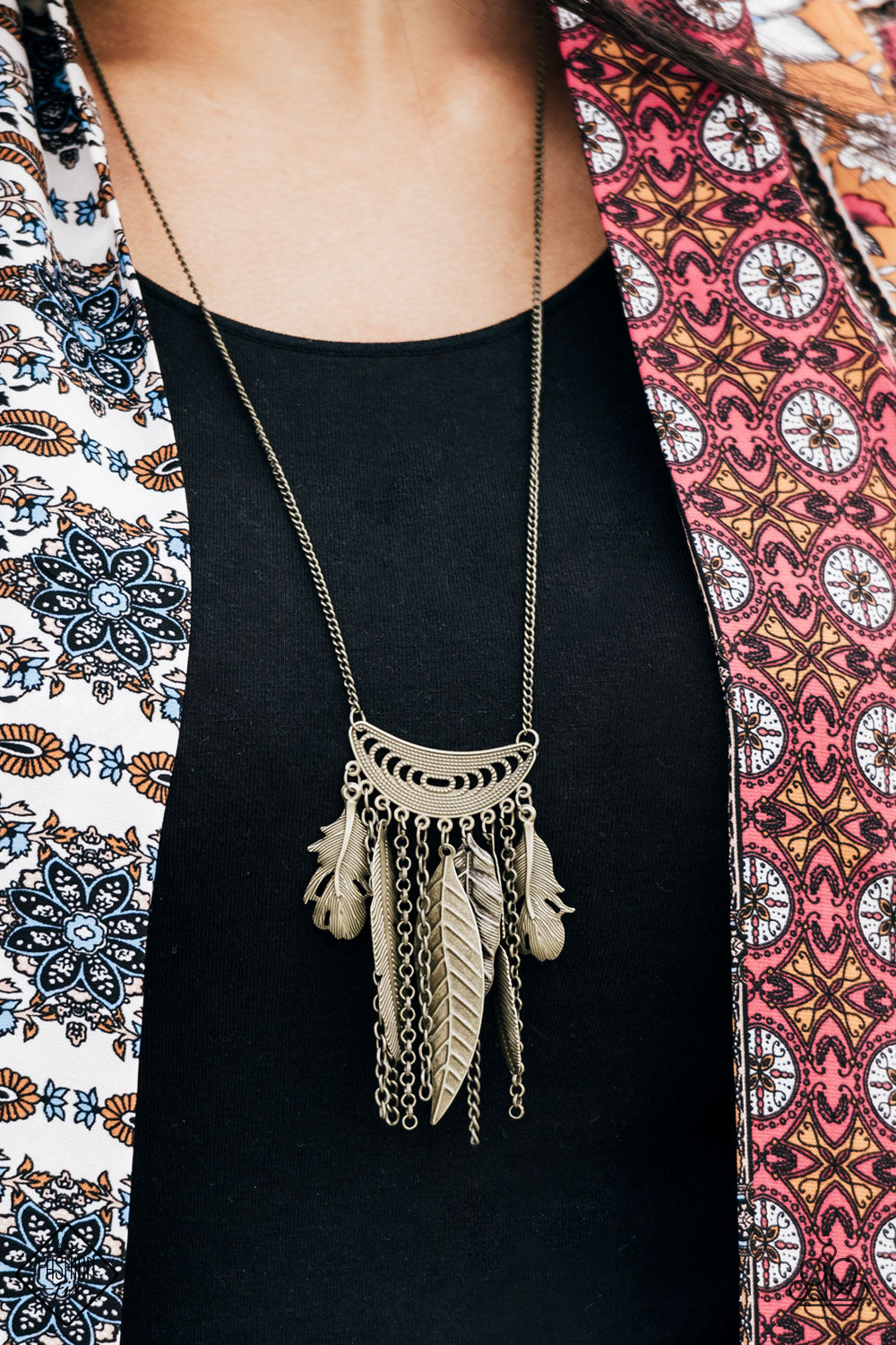 Paparazzi ♥ Fiercely Feathered ♥  Necklace