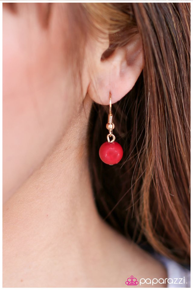 Paparazzi ♥ Ring Of Fire - Red ♥ Necklace