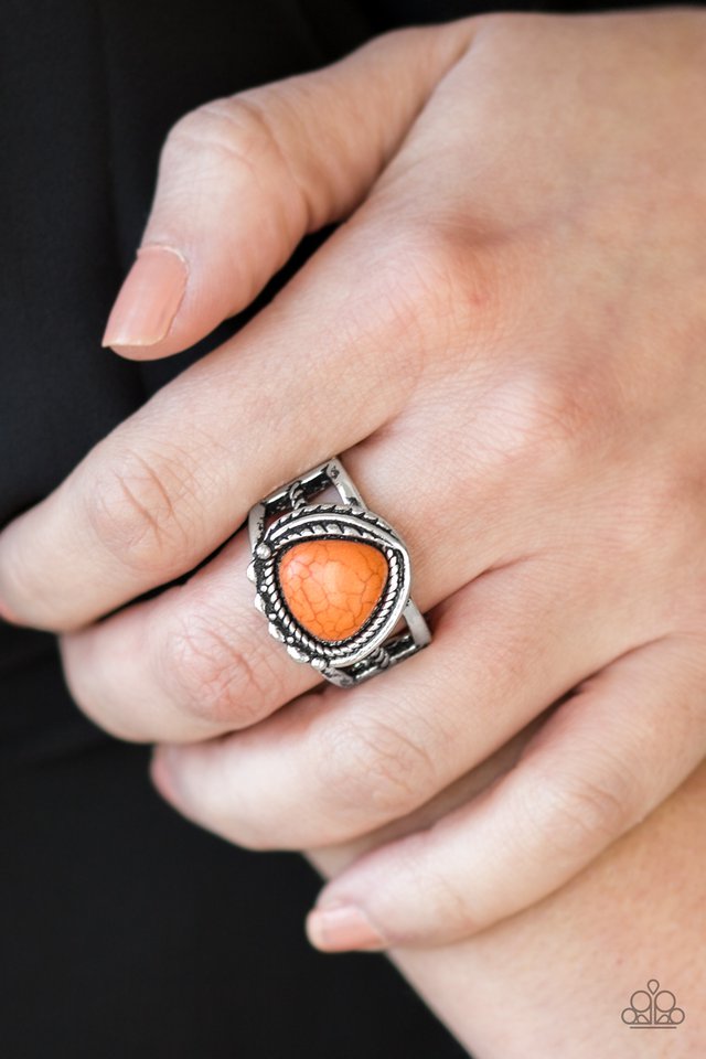 Paparazzi ♥ Cliff Climber - Orange ♥ Ring