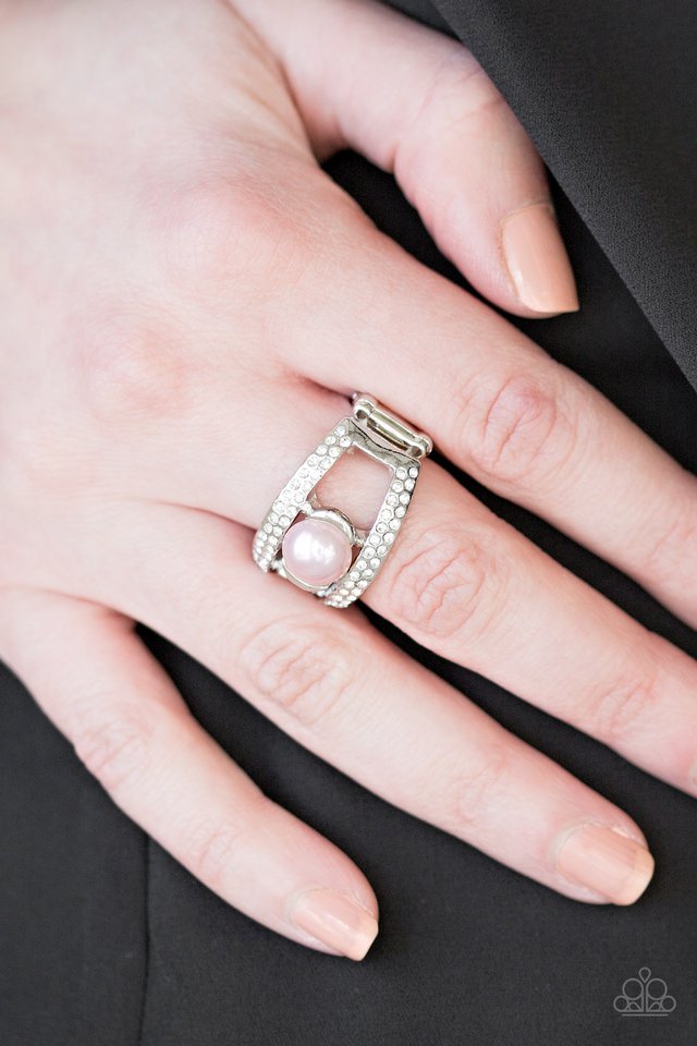 Paparazzi ♥ Bank Run - Pink ♥ Ring