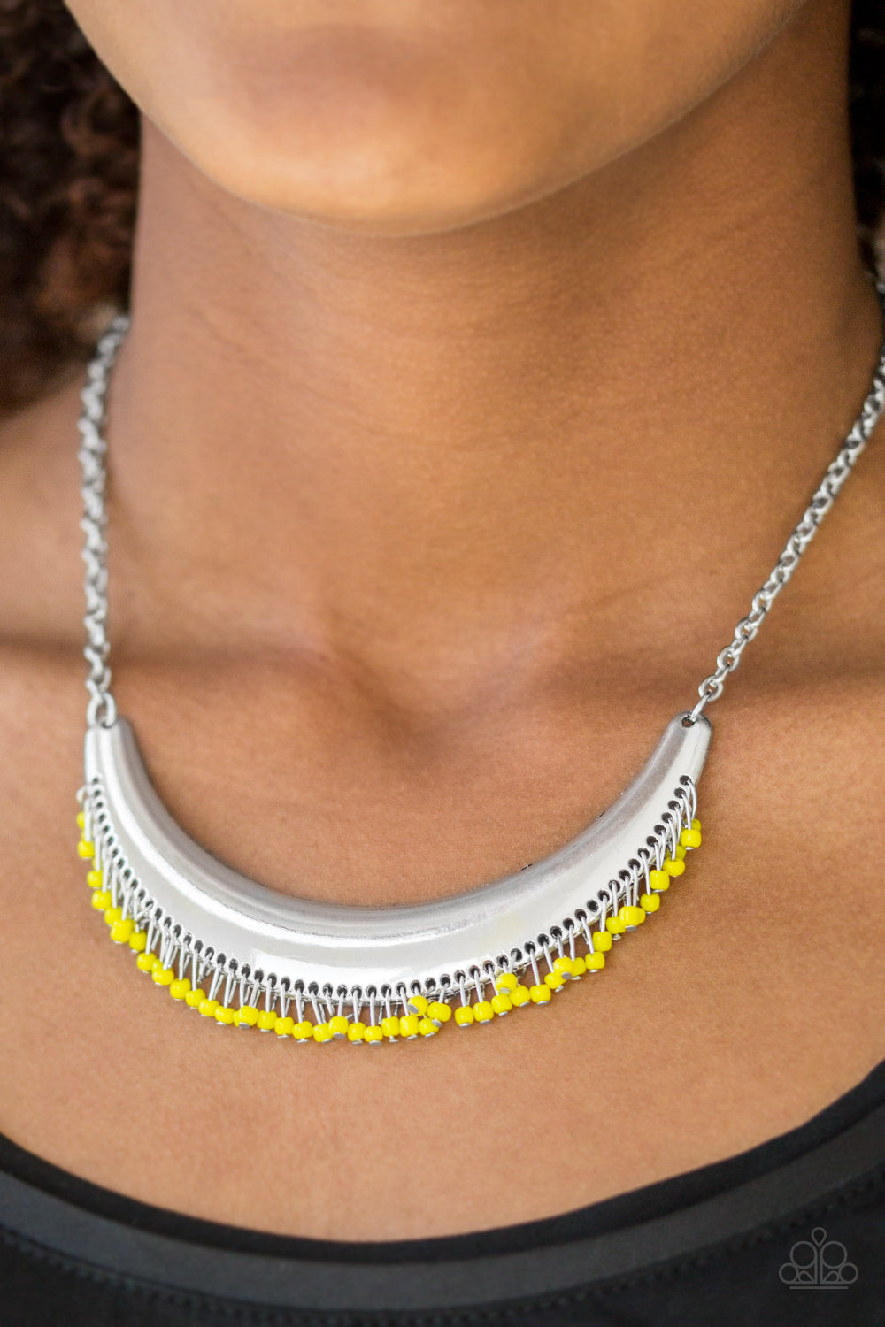 Paparazzi ♥ Fringe Out - Yellow ♥  Necklace