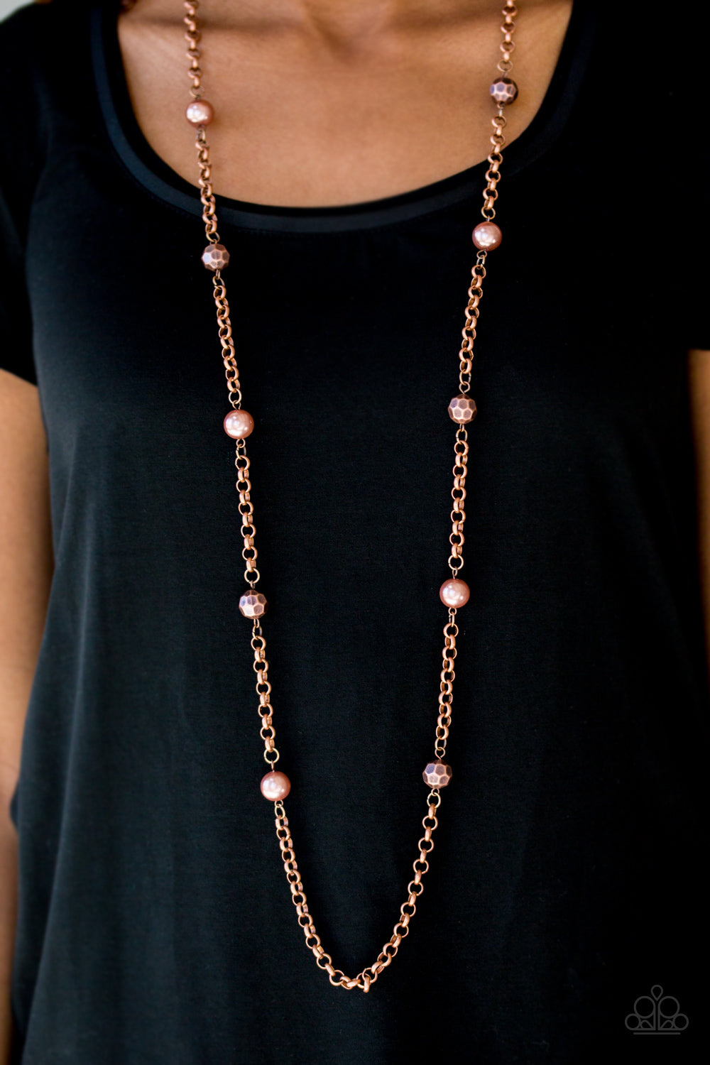 Paparazzi ♥ Showroom Shimmer - Copper ♥  Necklace