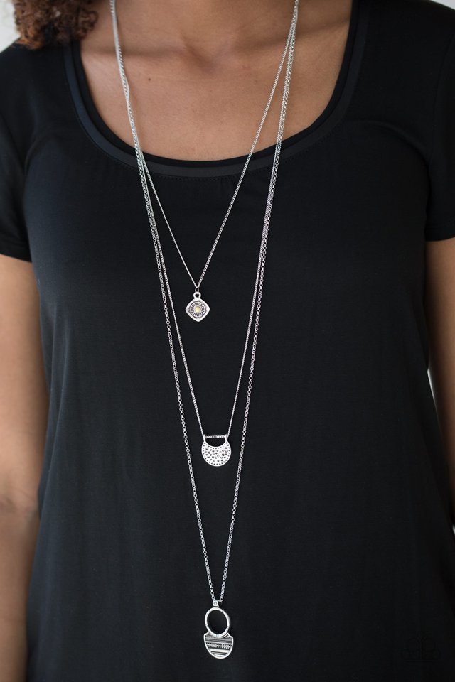 Paparazzi ♥ Vista View - Yellow ♥ Necklace