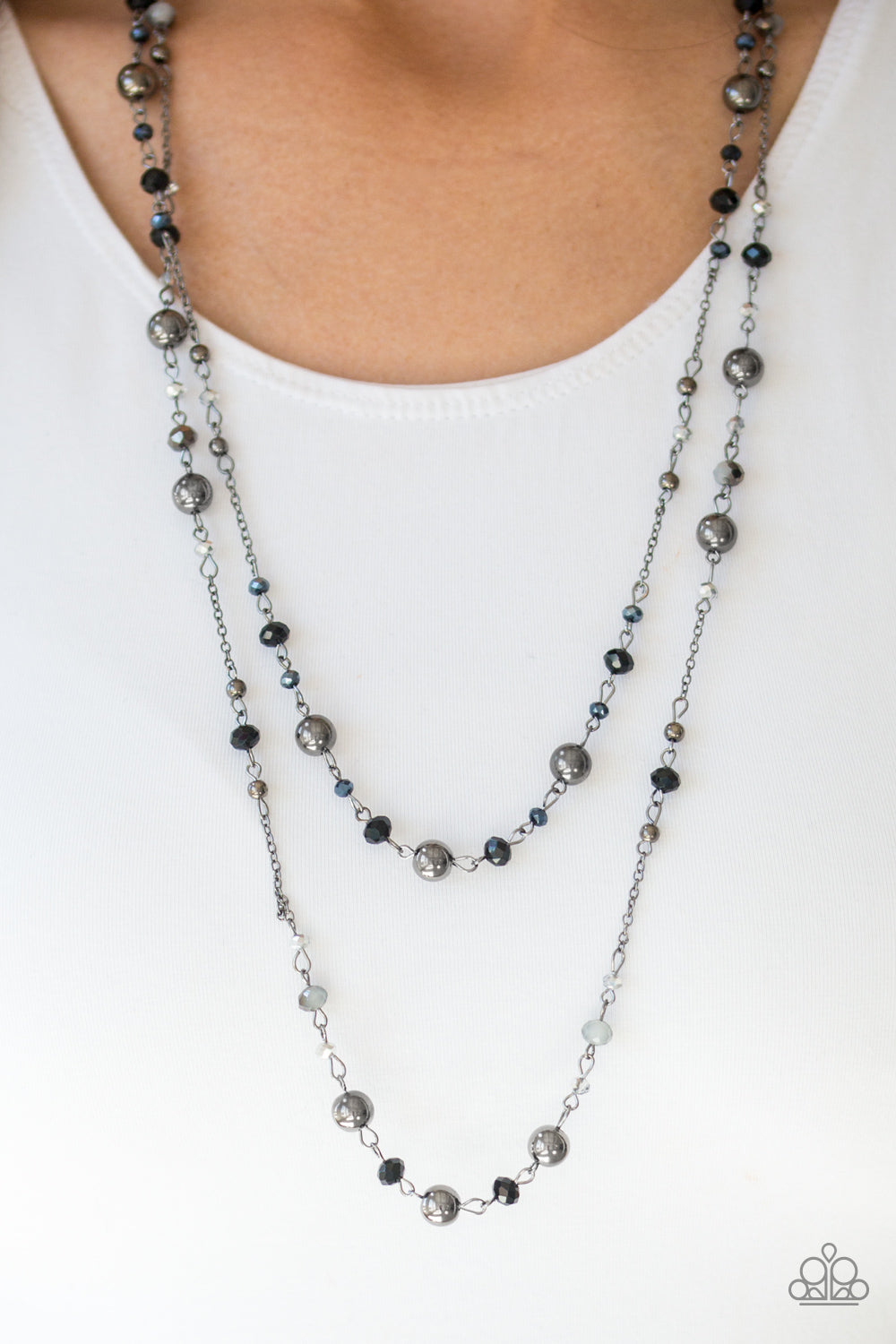 Paparazzi ♥ Grotto Glow - Black ♥  Necklace