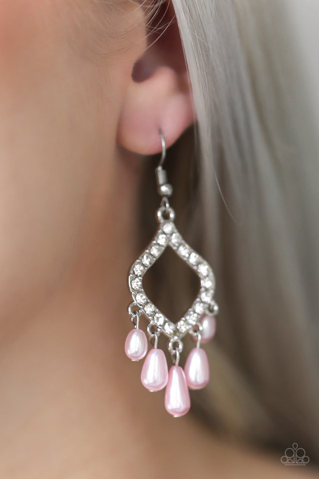 Paparazzi ♥ Divinely Diamond - Pink ♥ Earrings