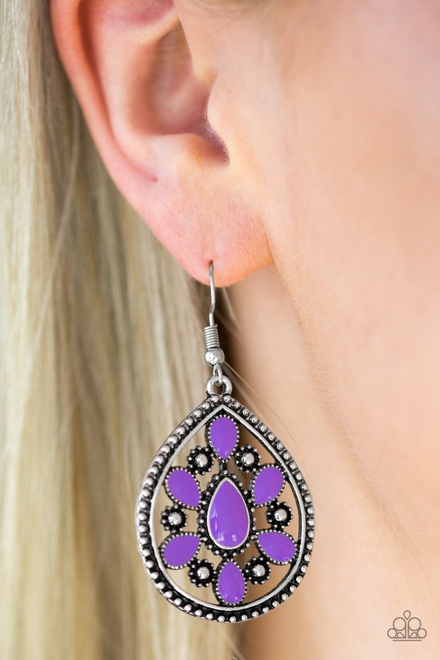 Paparazzi ♥ Spring Arrival - Purple ♥ Earrings