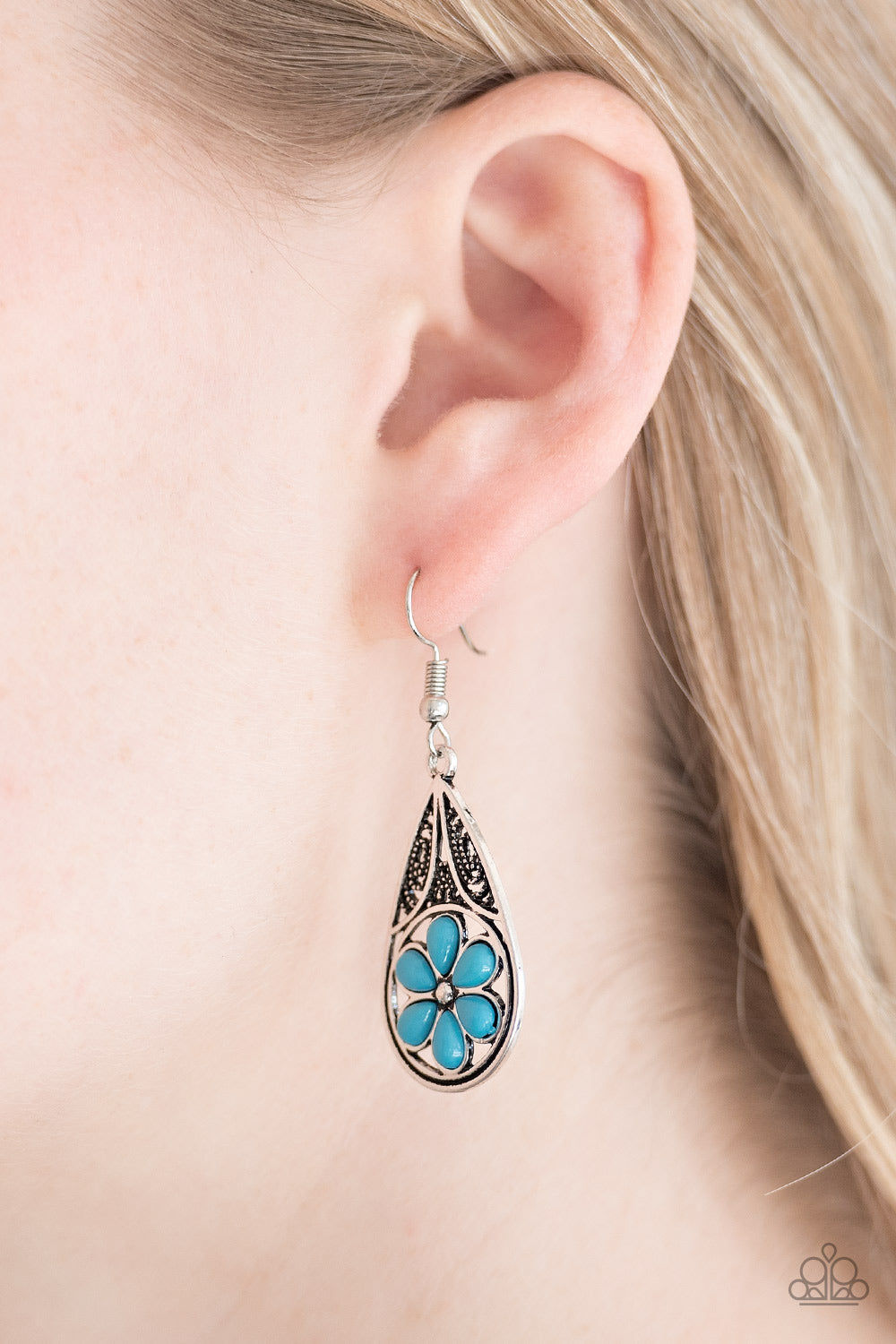 Paparazzi ♥ Countryside Cottage - Blue ♥  Earrings